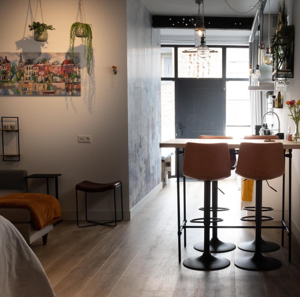 Studio Met Verve, Centrum Met Eigen Parkeerplaats Middelburg Luaran gambar